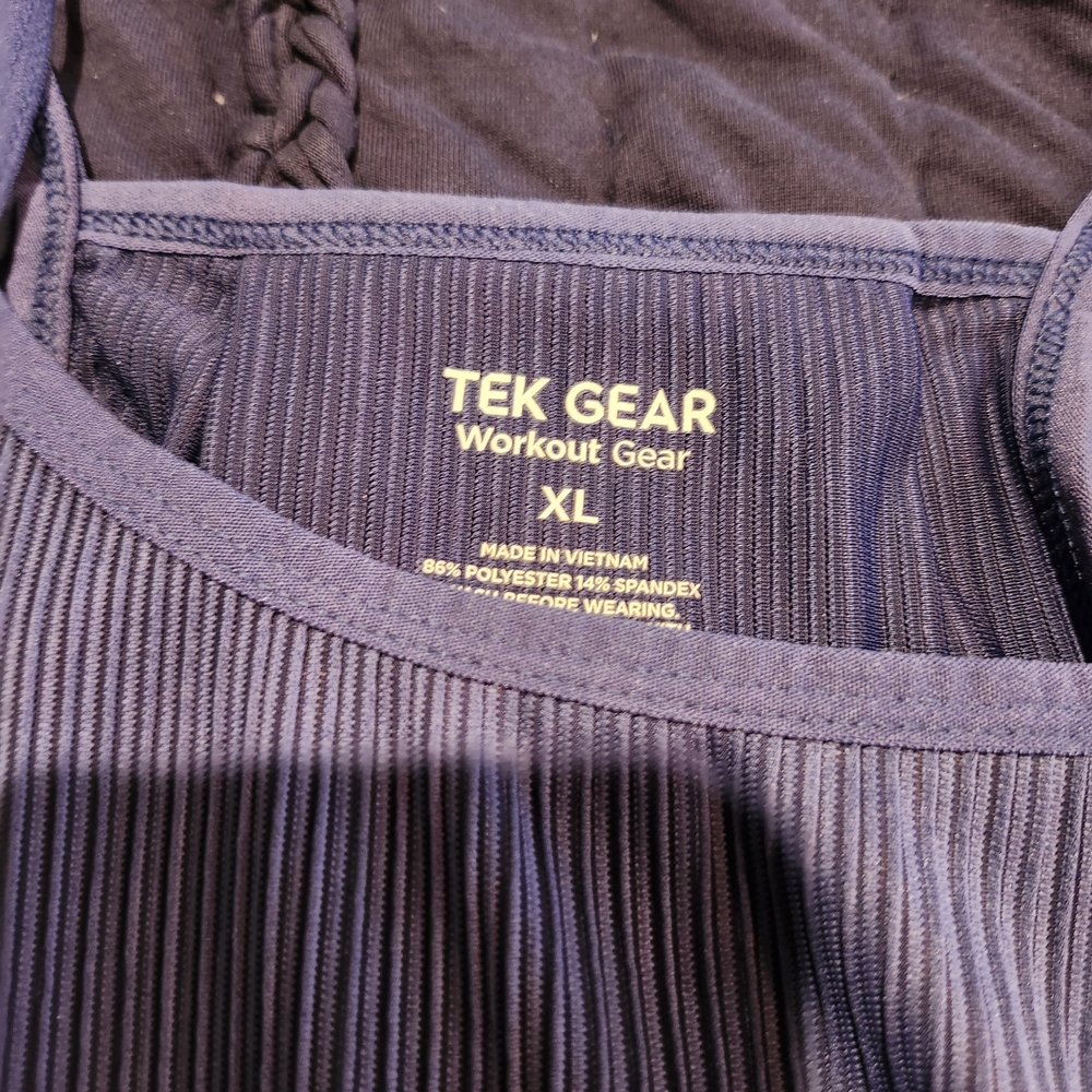 Tek Gear Navy Workout Tank XL